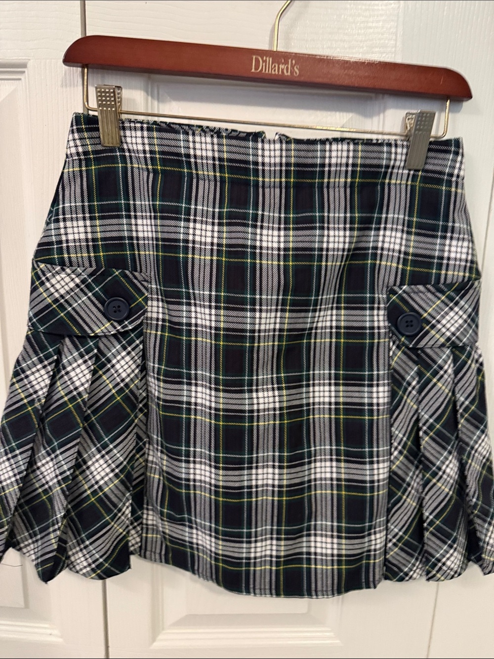 New to EUC Lands End plaid Mini Skort with pleats.